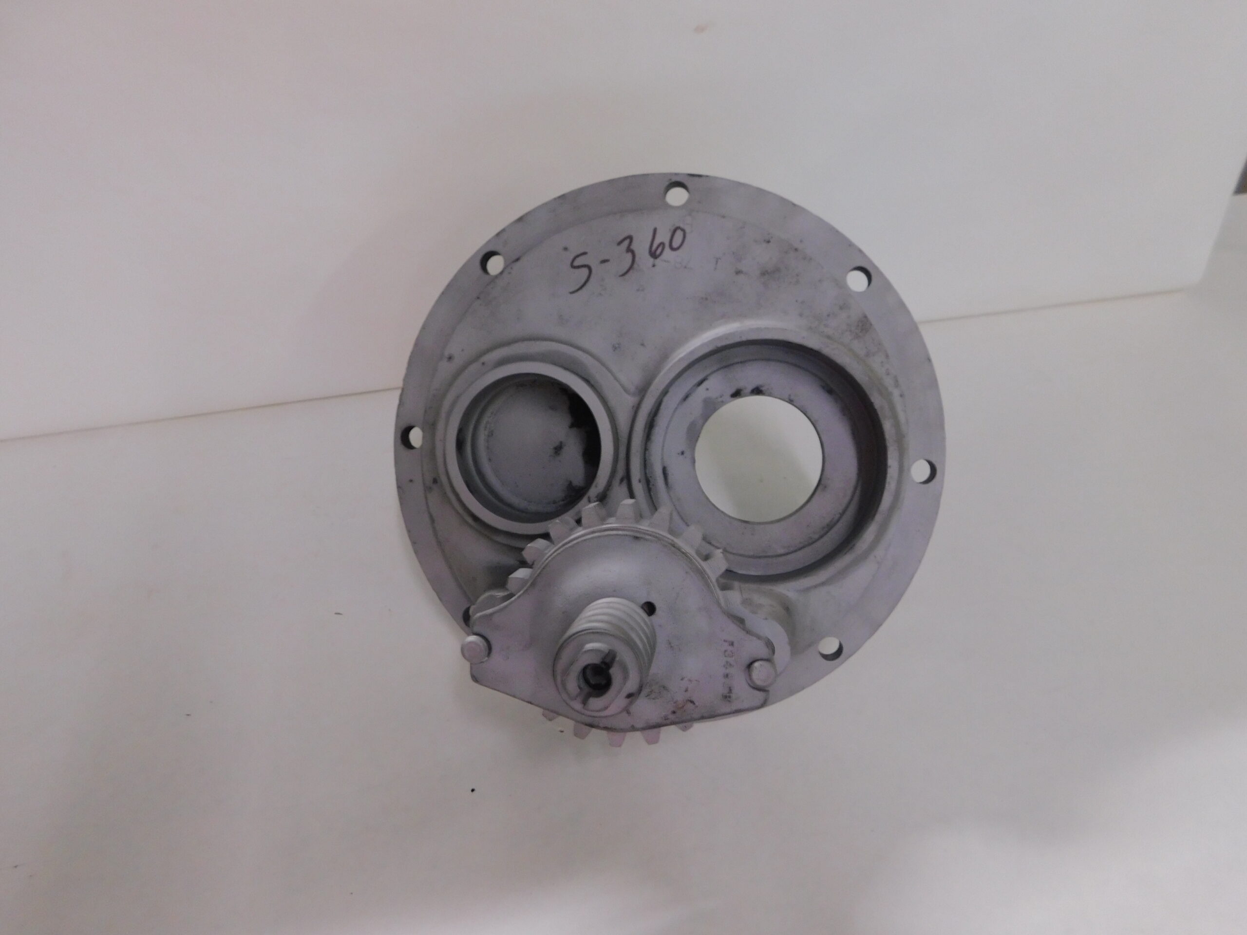 Trans' plate, reverse idler and brake assy' - The Fordson House